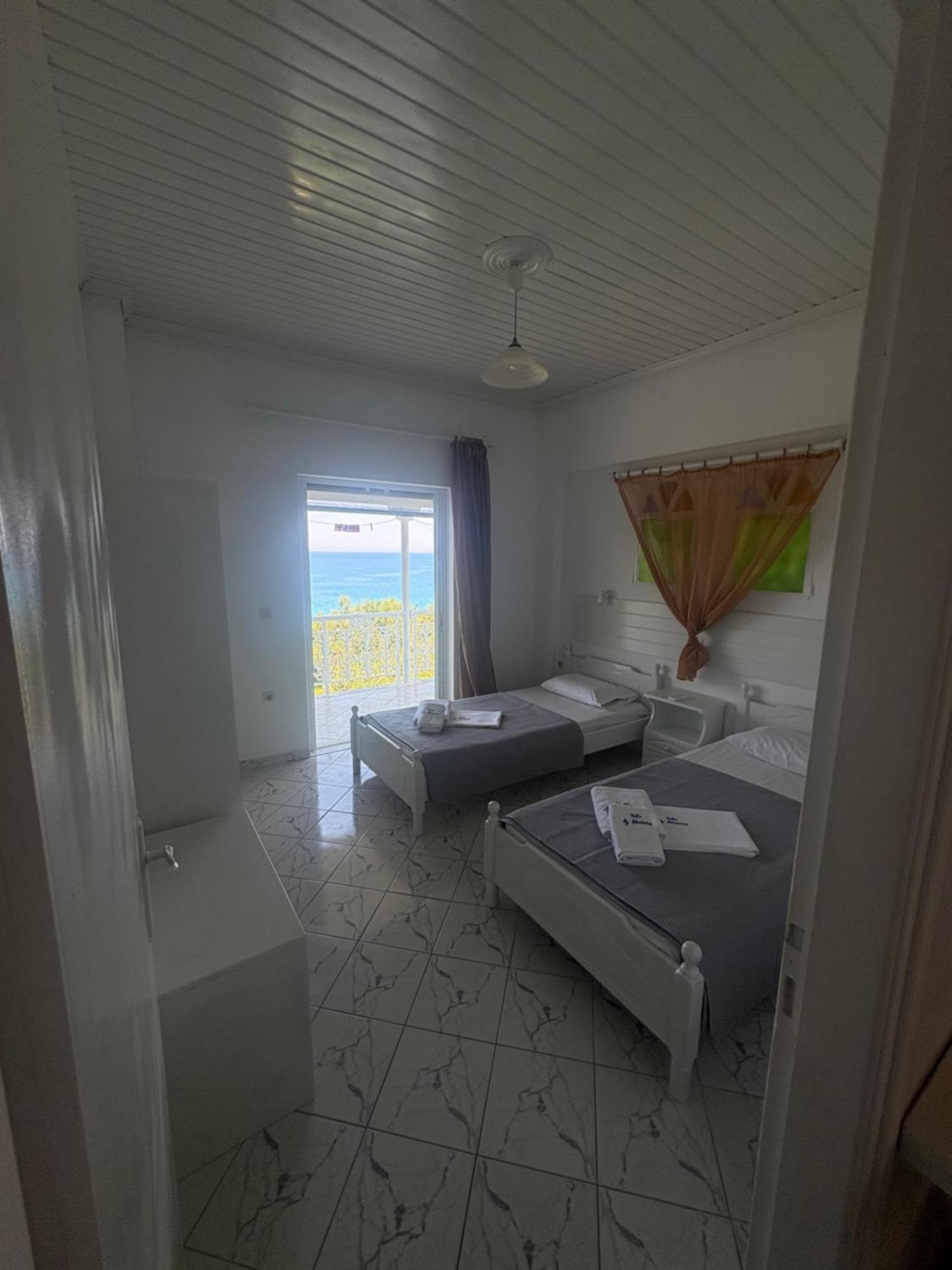 Villa Agia Aikaterini 아모우디 외부 사진
